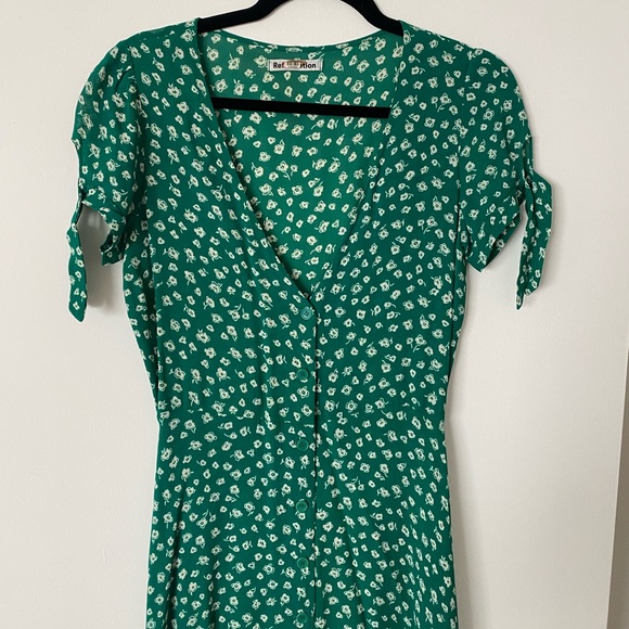 Reformation Green Rosalinda Dress - Picture 5 of 6